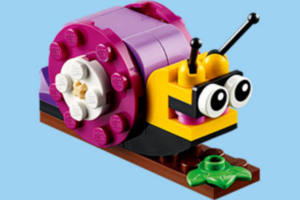 FREE LEGO Snail Mini Model Build at Lego Stores